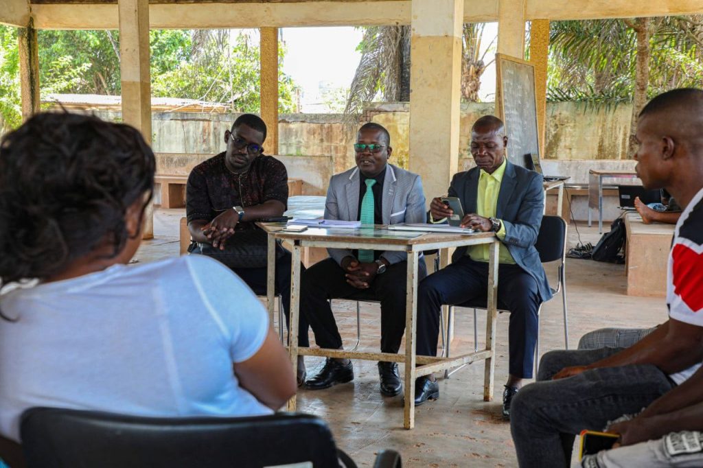 Côte D'Ivoire / L’Agence Emploi Jeunes Initie Des Formations